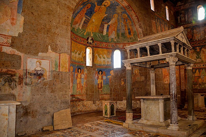 Catacombe, misticismo, arte e tagliate da Nepi a  Castel  S. Elia