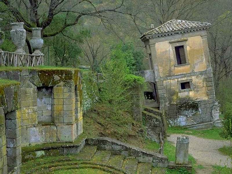 Bomarzo (VT): segreti e simboli del Parco dei Mostri