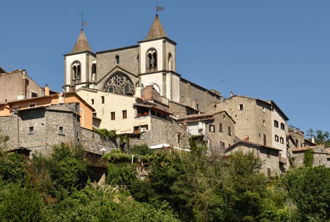 San Martino al Cimino (VT): centro storico, abbazia e museo